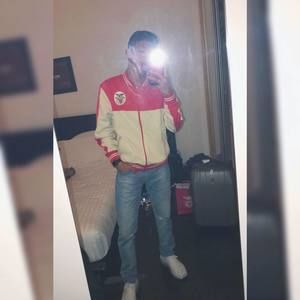 Meet your Posher, Aaron